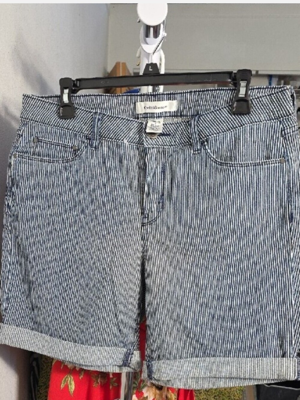 CROFT & BARROW Striped Blue Shorts - Classic Roll-Cuff
